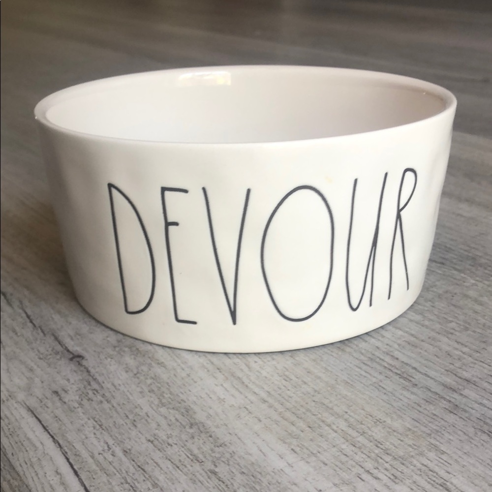 Rae Dunn White Ceramic Devour Bowl 🐶